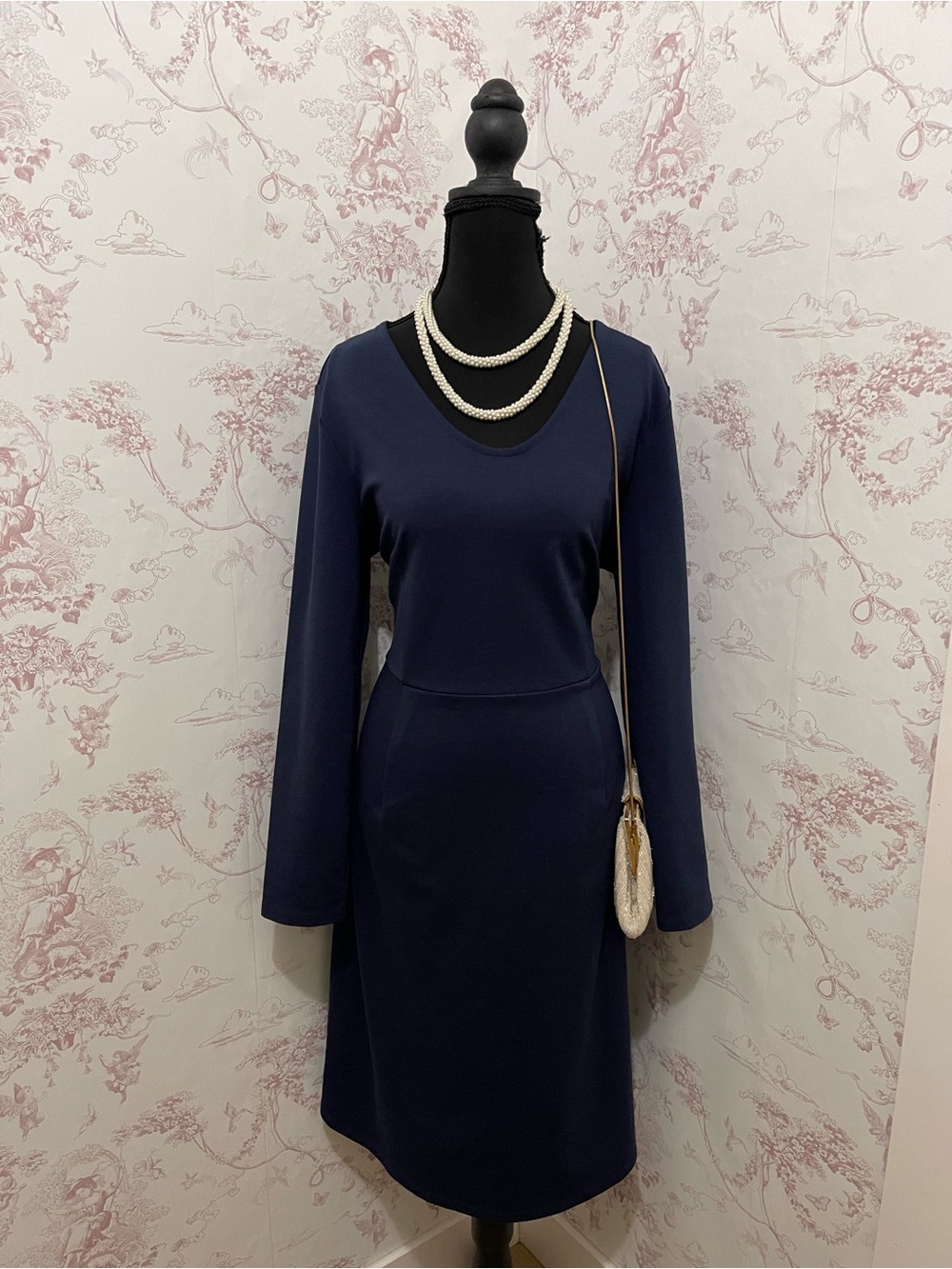 LizClaiborne Classic Navy Long-Sleeve dress size 14